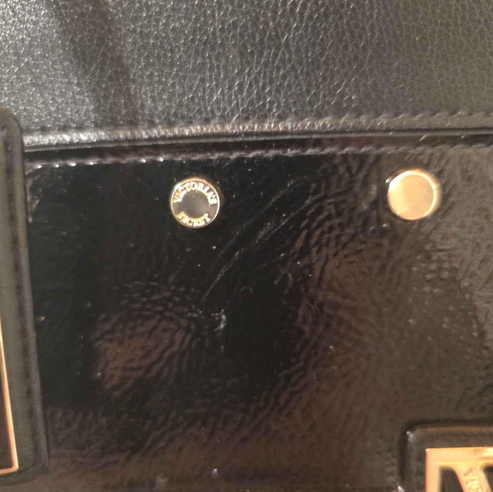 Victoria's Secret Handbag/Purse - Picture 5 of 10